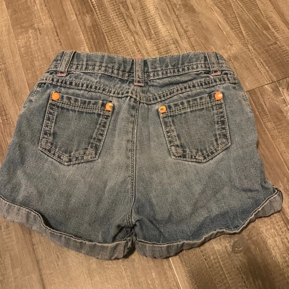 Carter’s shorts‎ size 4t